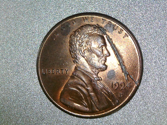 1994-D-LMC--Damaged-Coin-Guess-What-Did-It..